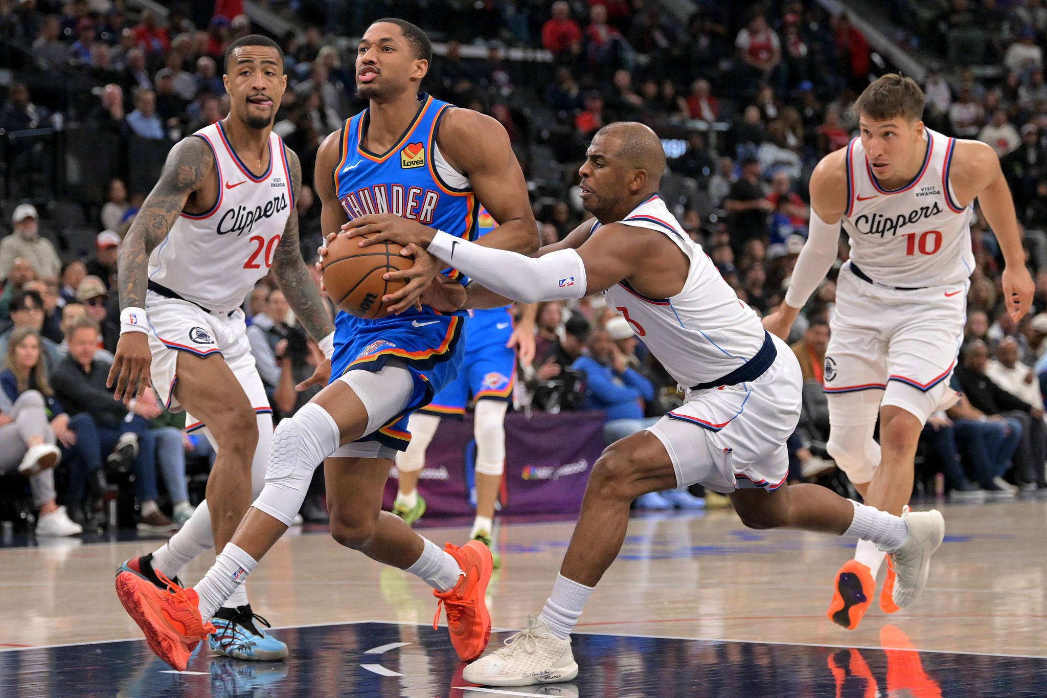 开云体育下载-关于加时末段尼斯门线救险——NBA常规赛节点到来,悬念犹存,球队文化再被提及的信息